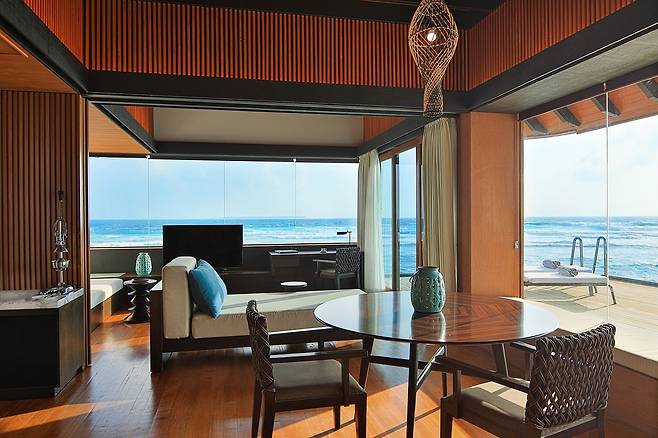 사진= 몰디브  ‘웨스틴 미리안두 리조트(The Westin Maldives Miriandhoo Resort)’