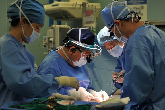 삼성서울병원 의료진 [사진=삼성서울병원]