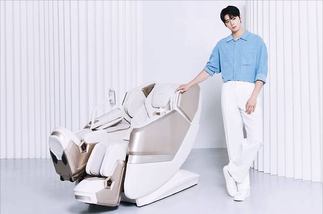 바디프랜드의 듀얼 콤팩트 헬스케어로봇 ‘팔콘N’.  바디프랜드 제공