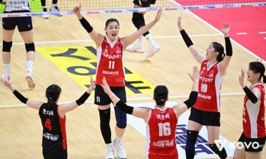 페퍼저축은행 선수들 / 사진=한국배구연맹 제공. 연합뉴스