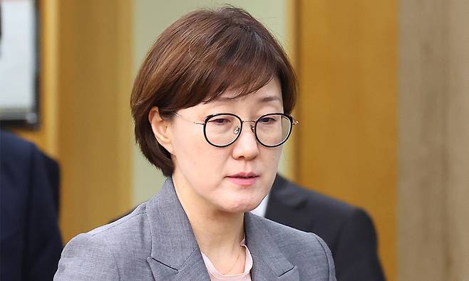 김현지 대통령실 제1부속실장이 지난 2일 용산 대통령실에서 열린 수석보좌관회의에 참석하고 있다. 연합뉴스