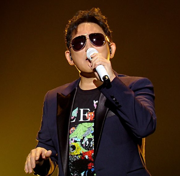 이승철 SNS 캡처.