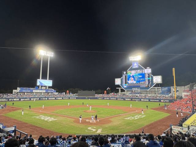 22일 대구삼성라이온즈파크에서 '2025 신한 SOL뱅크 KBO 포스트시즌 PO' 4차전이 진행되고 있다. 사진=김세영 기자