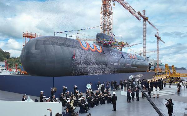 22일 한화오션 거제사업장에서 장영실함 진수식이 열리고 있다. /한화오션