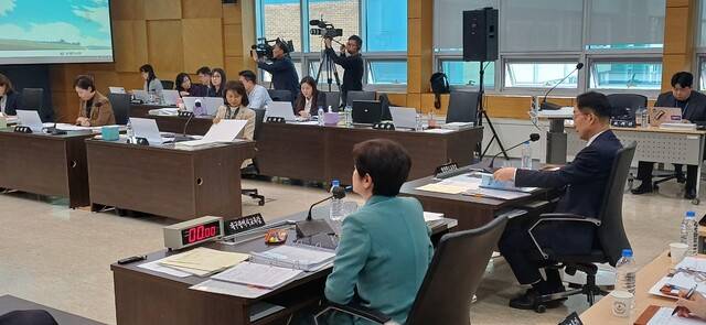 22일 오후 대구시교육청에서 국회 교육위 국정감사가 진행되고 있다. 김명규 기자