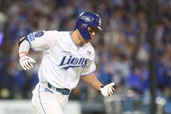 김영웅은 연타석 홈런을 기록하며 홀로 6타점을 책임졌다. (사진=삼성)