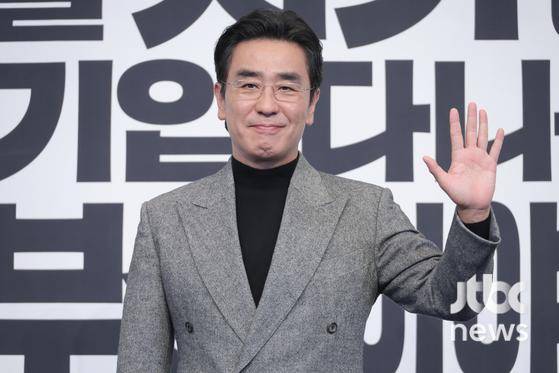 22일 오후 서울 더 링크서울 트리뷰트 포트폴리오 호텔에서 JTBC 토일 드라마 '서울 자가에 대기업 다니는 김부장 이야기' 제작발표회가 열렸다. 조현탁 감독, 배우 류승룡, 명세빈, 차강윤이 참석했다. 박세완 엔터뉴스팀 기자 park.sewan@jtbc.co.kr