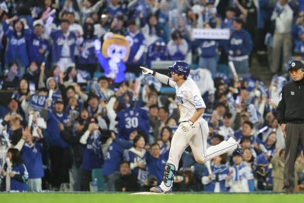 22일 오후 6시 30분 경상북도 대구 수성구의 대구삼성라이온즈파크에서 열린 2025 신한 SOL뱅크 한국야구위원회(KBO) 포스트시즌(PS) 플레이오프(PO·5전3선승제) 4차전에서 연타석 스리런 홈런을 친 김영웅. /사진=삼성 라이온즈