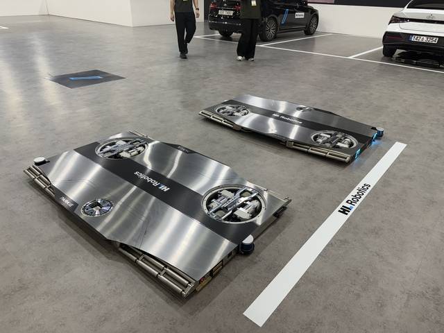 HL로보틱스의 실내 자율주행 주차로봇 ‘파키’(PARKIE). 임주희 기자