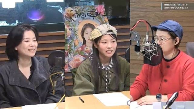장혜진, 서수빈, 김신영 (MBC FM4U ‘정오의 희망곡 김신영입니다’ 캡처)