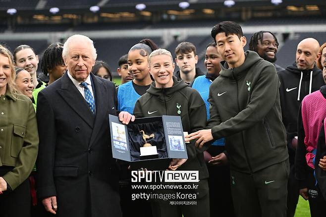 ▲ 손흥민은 이미 미국 메이저리그사커(MLS) LAFC로 이적했지만, 그의 이름은 여전히 토트넘 팬들의 입에서 가장 자주 오르내리고 있다. 그가 남긴 기록과 정신은 지금도 북런던 구단의 중심에 남아 있다.