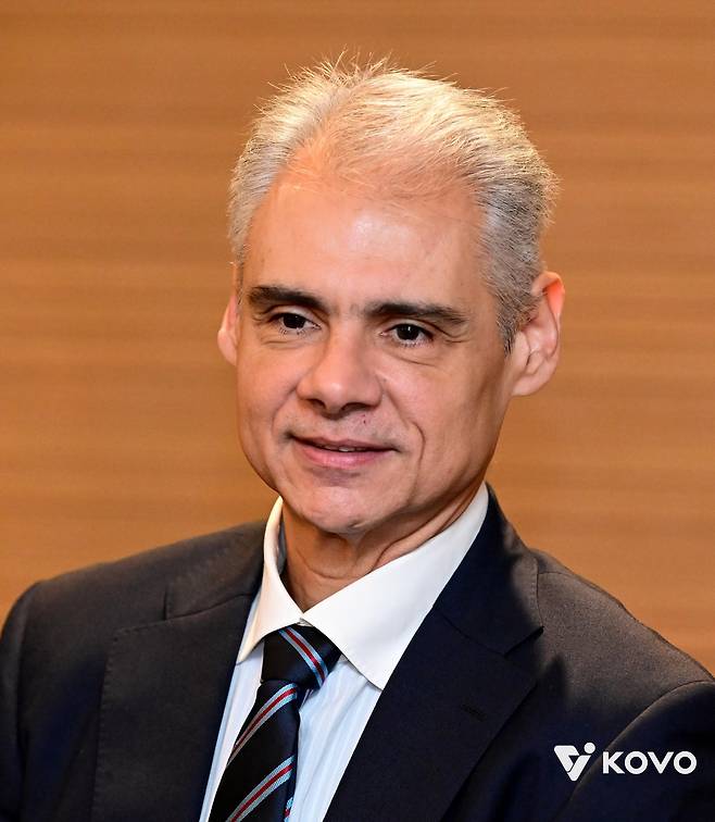 레오나르도 아폰소 KB손해보험 감독 [한국배구연맹 제공. 재판매 및 DB 금지]