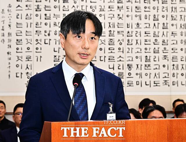 업무보고하는 이준범 수원고등검찰청장 직무대리.