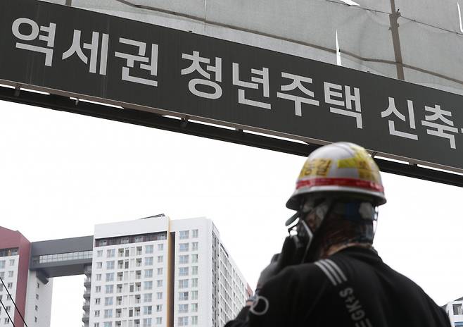 사진은 서울 용산구 갈월동에 건설 중인 청년안심주택 건설현장. 뉴스1