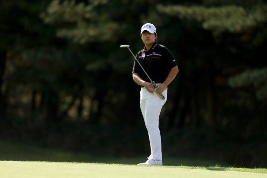 김민규의 8번 홀 퍼트. 사진[연합뉴스]