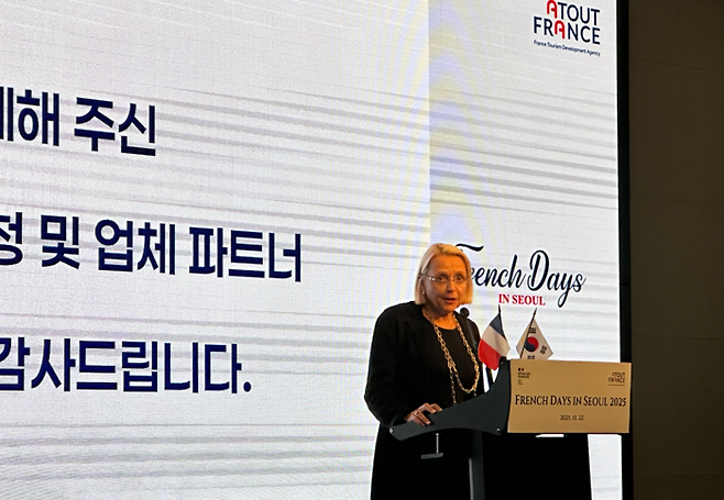 설명하고 있는 코린 풀키에 프랑스관광청 한국지사장 / 사진=권효정 여행+ 기자