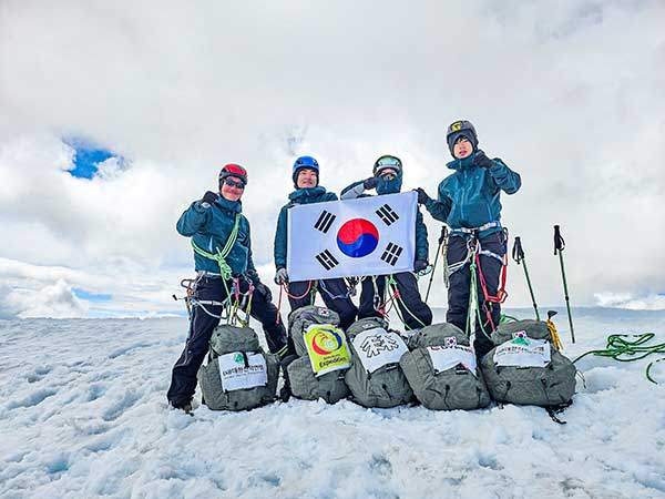 후이텐봉 정상.
