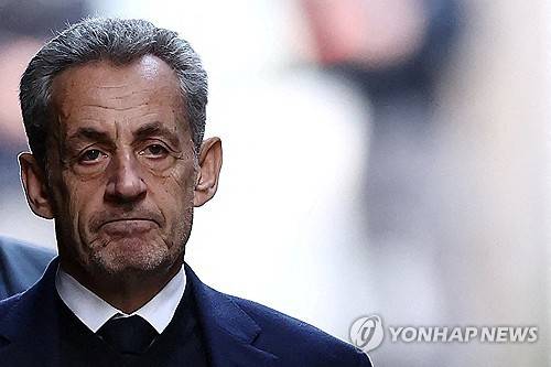 수감된 니콜라 사르코지 전 대통령 [로이터 연합뉴스 자료사진. 재판매 및 DB 금지]