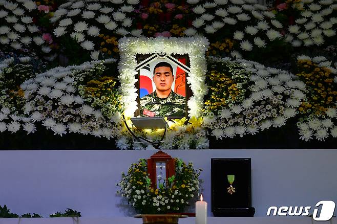 2023년 7월 해병대1사단 김대식 관에 마련된 고 채수근 상병의 빈소. 2023.7.21/뉴스1 ⓒ News1 최창호 기자