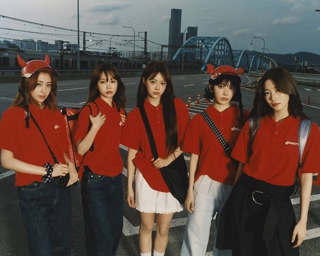 르세라핌(쏘스뮤직 제공)