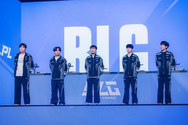 탈락 위기에 놓인 BLG 선수단의 모습. / 라이엇게임즈 제공