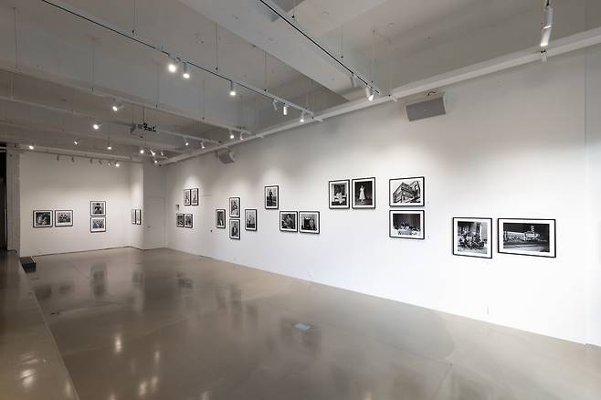 Installation view of  "Hooks Brothers Studio: Framing Memphis' Black Sound," running at ARKO Art Center Open Space in Daehangno, Seoul ( Kyung Jin Nam, Pacific Vista Group)