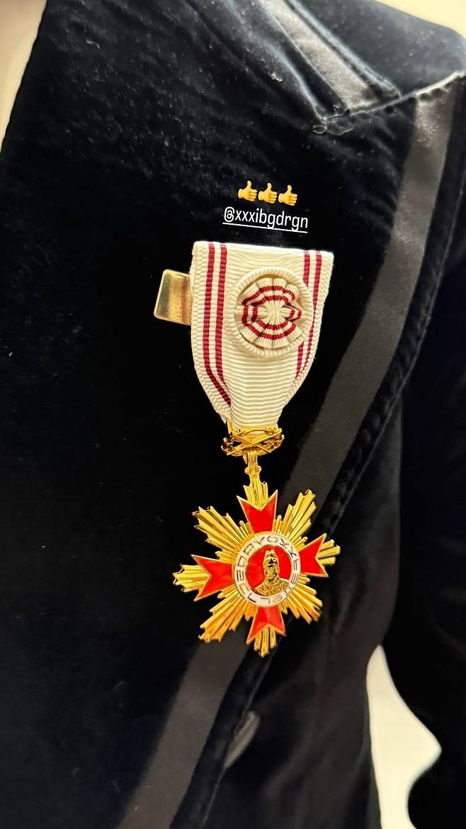 지드래곤 부계정