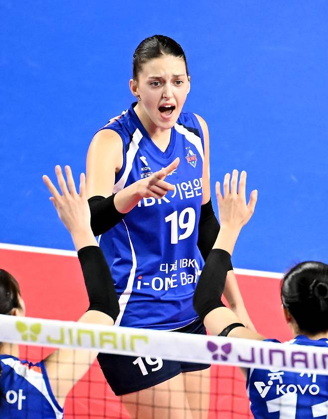 [서울=뉴시스]여자배구 기업은행 빅토리아. (사진=KOVO 제공)