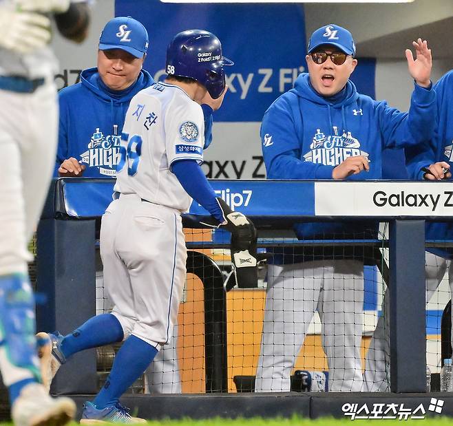 박진만 감독이 이끄는 삼성 라이온즈가 10월 24일 한화 이글스와의 2025 플레이오프 5차전에서 2년 연속 한국시리즈 진출에 도전한다. 사진 엑스포츠뉴스 DB