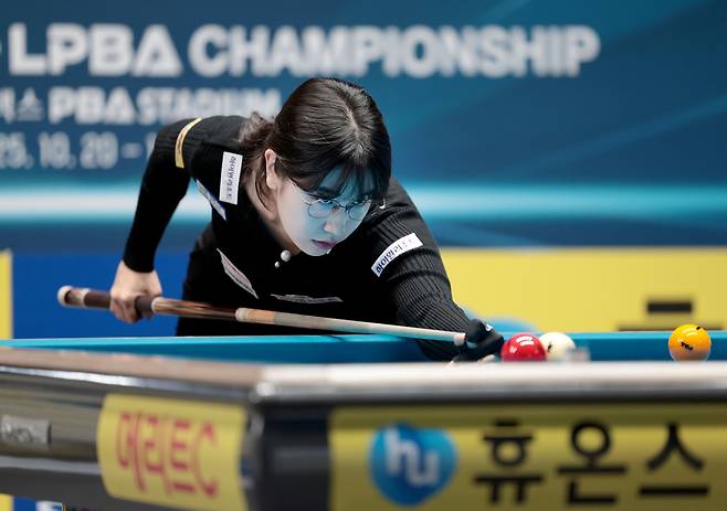 LPBA 3개 대회 연속 16강에 올라간 이미래 [PBA 제공. 재판매 및 DB 금지]