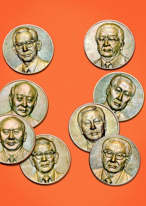 역대 전경련 회장 부조. 왼쪽 위부터 시계방향으로 이병철(삼성), 구자경(LG), 정주영(현대), 최종현(SK), 김용완(경방), 이정림(대한유화), 손길승(SK), 김각중(경방). [중앙포토]