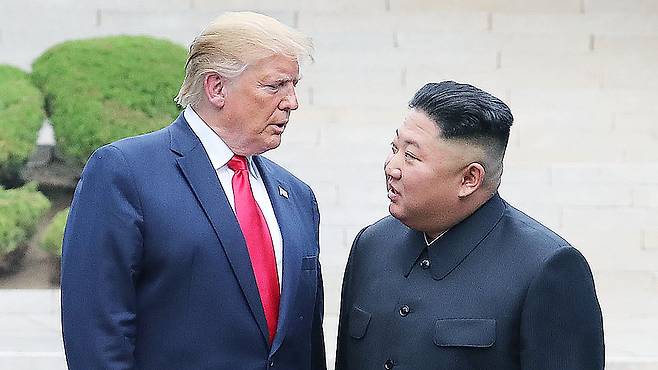 트럼프 대통령과 김정은 위원장. 연합뉴스