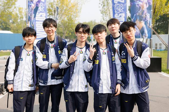 CFO 선수단. 라이엇 게임즈 제공