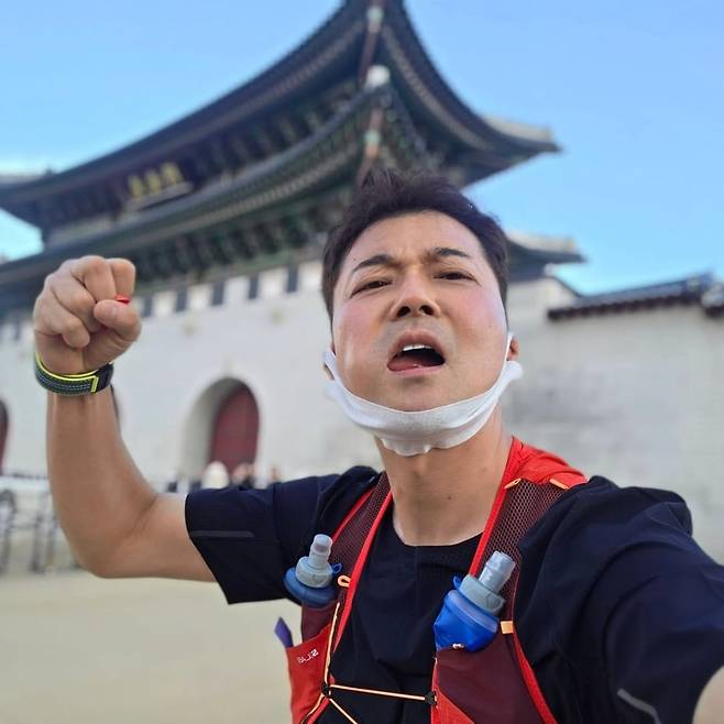 사진 = 전현무 인스타그램