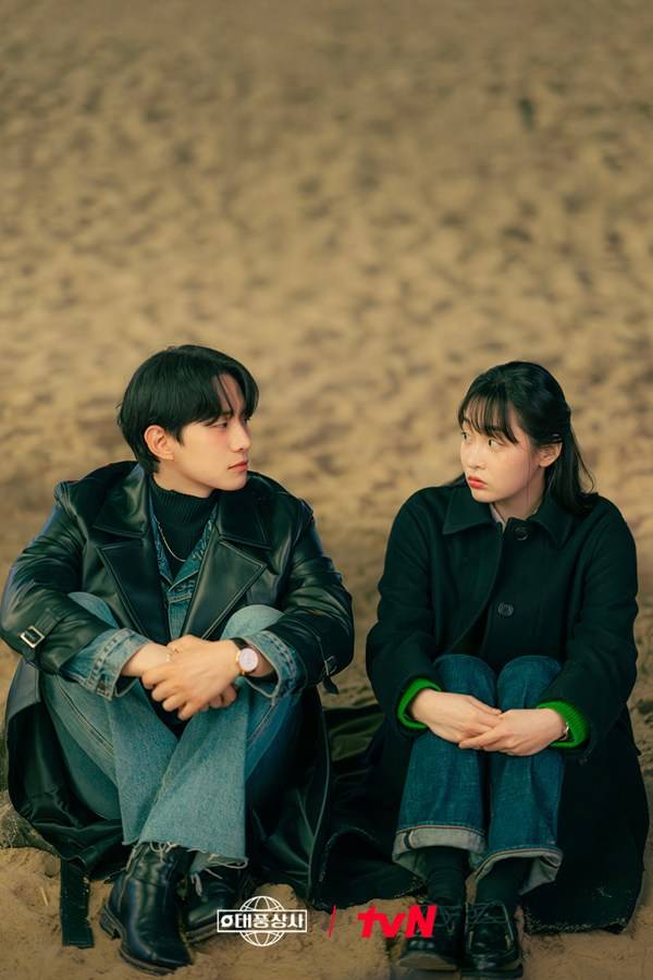 tvN 새 토일드라마 '태풍상사' 스틸컷 ⓒtvN