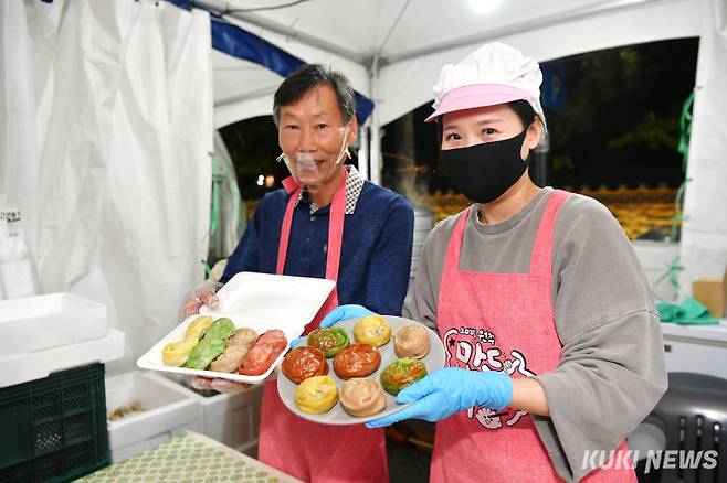2025 원주만두축제에는 국내외 50여 가지의 만두가 선보였다. 원주시