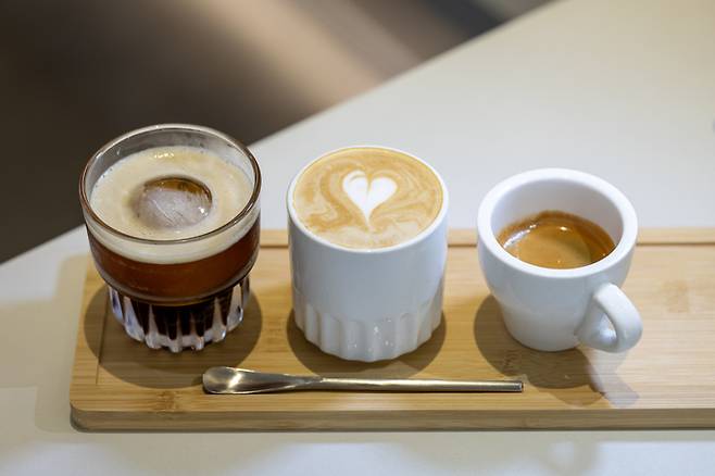 커피는 여러 가지 종류가 있지만 설탕을 첨가하지 않아야 체중을 줄이는 데 도움이 되는 것으로 나타났다. 사진=게티이미지뱅크