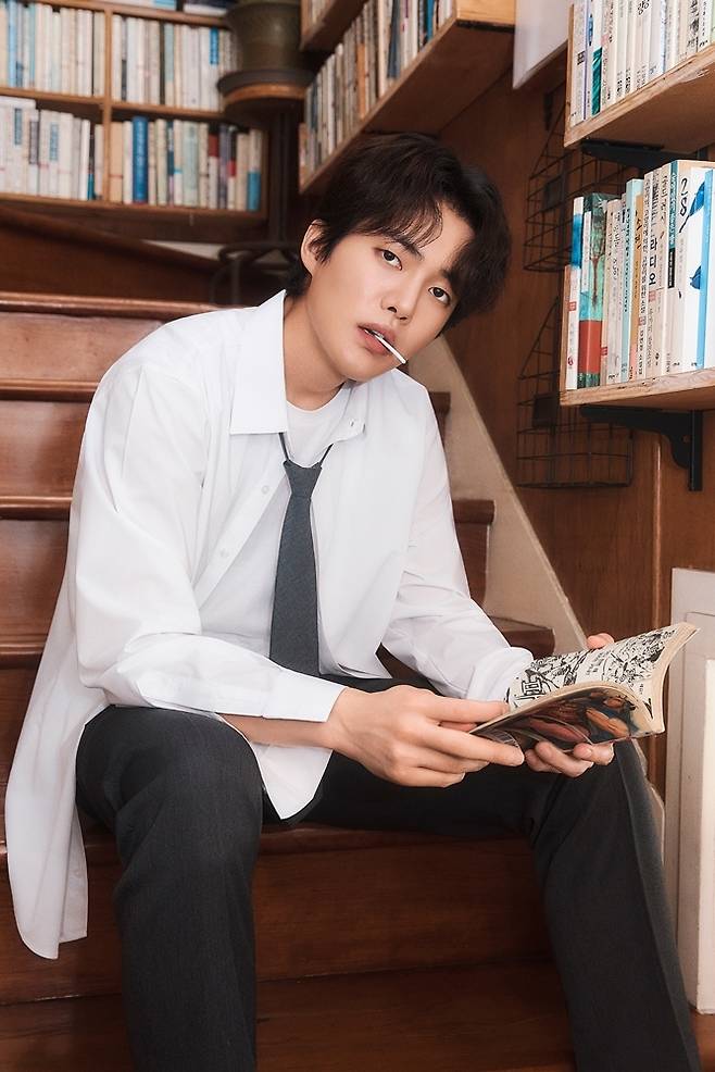 김건우가 출연 중인 뮤지컬 ‘아몬드’가 오는 12월14일까지 서울 대학로 NOL 유니플렉스 1관에서 공연된다. 사진 | 라이브㈜