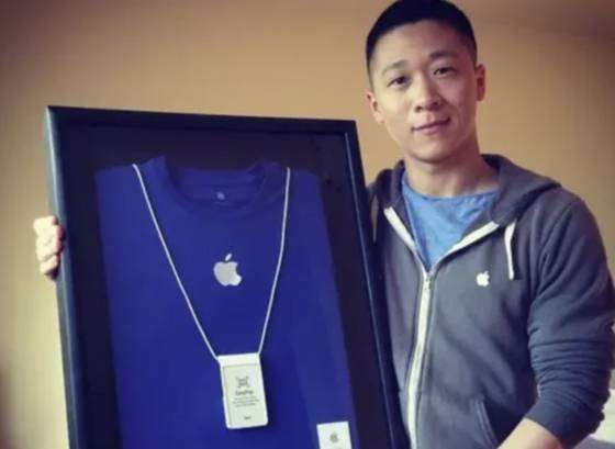 샘 스트로운. 온라인 커뮤니티 캡처