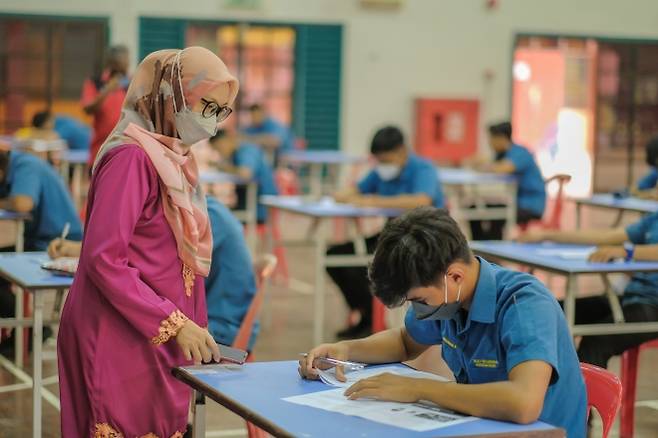 말레이시아 학교 자료 이미지. 123rf