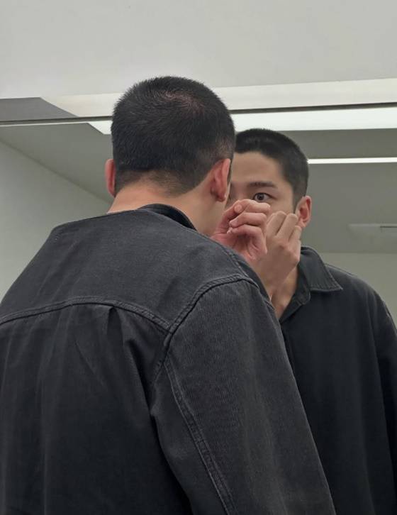 /사진=로운 인스타그램