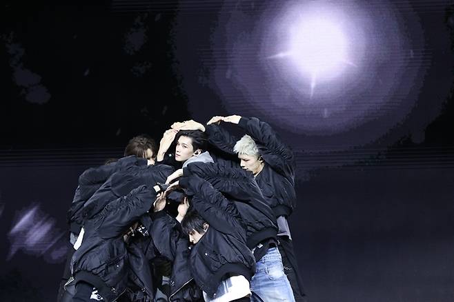 앤팀의 미니 1집 '백 투 라이프'는 28일 저녁 6시 각종 음악 사이트에서 발매된다. 연합뉴스