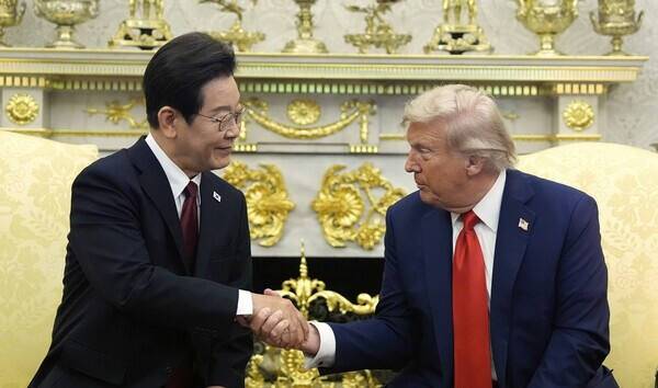 이재명 대통령(왼쪽)과 트럼프 미국 대통령. 연합뉴스