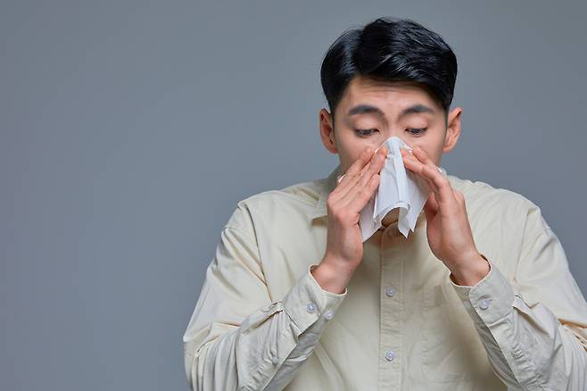 독감을 비롯해 바이러스 감염에 걸리면 심장마비나 뇌졸중 위험이 크게 증가하는 것으로 나타났다. 사진=게티이미지뱅크
