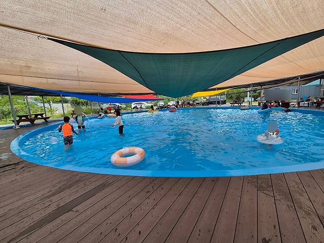 김제시 조수골마을 물놀이 체험.