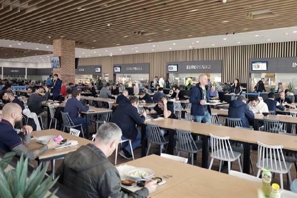 삼성웰스토리 헝가리 급식 사업장 내부 전경. [사진=삼성웰스토리]