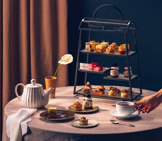 안다즈 서울 강남이 프랑스 초콜릿 브랜드 발로나와 협업한 ‘발로나 애프터눈 티 세트’를 선보인다. 사진 안다즈 서울 강남