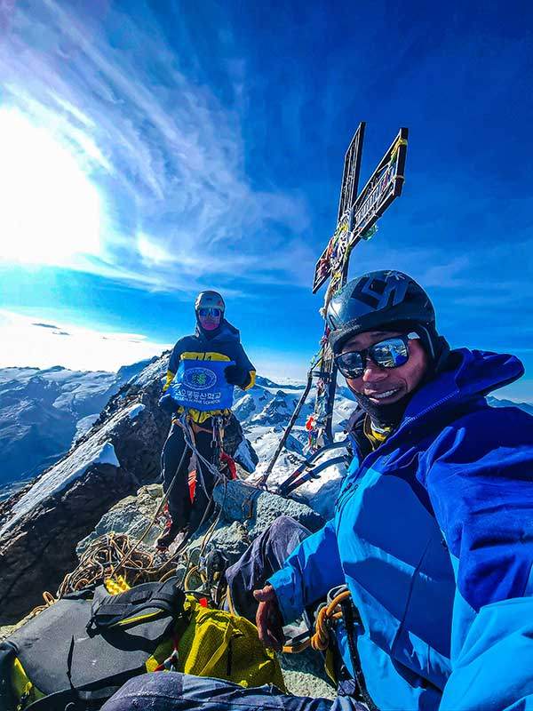 마터호른 정상에서.