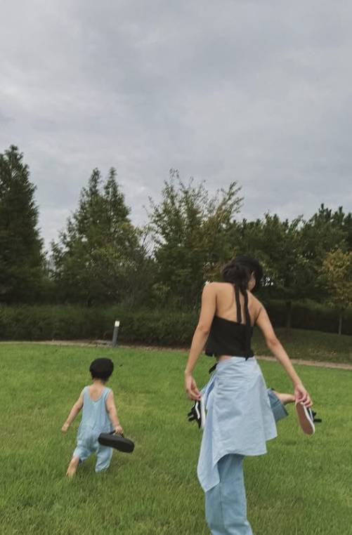 ▲ 문가비와 아들. 출처| 문가비 인스타그램