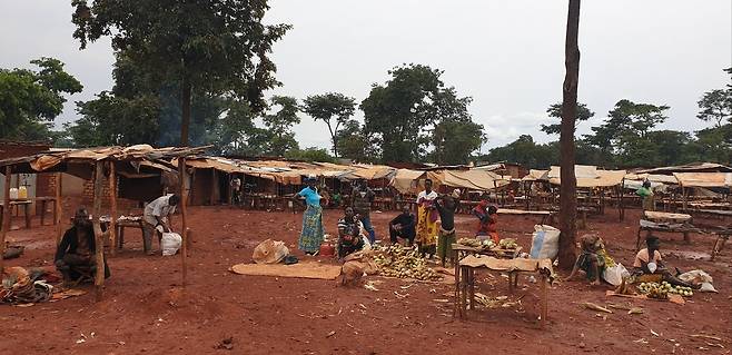 난민 캠프 내 시장 [김영완 제공. 재판매 및 DB 금지]